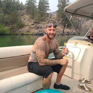 Meet your Posher, Jay